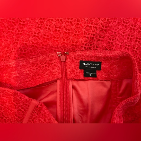 MARCIANO LACE PENCIL SKIRT - Picture 3 of 11